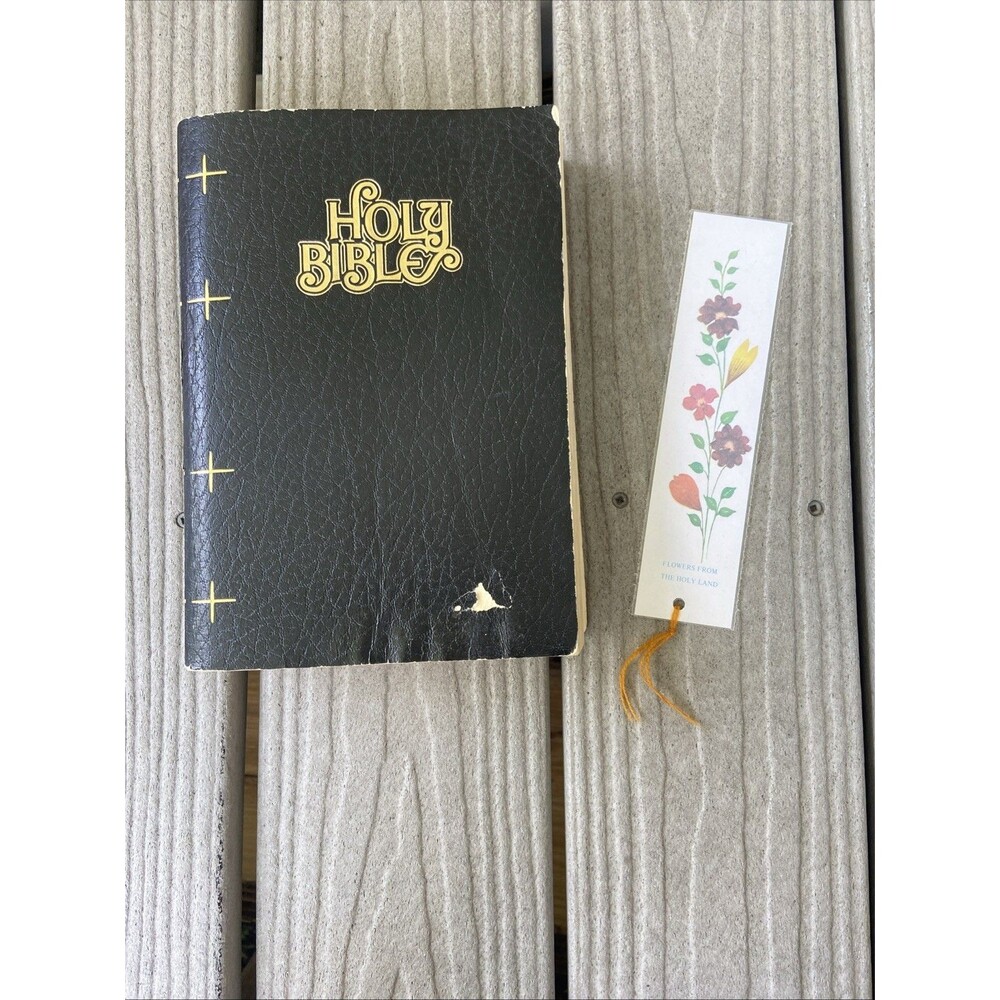 Holy Bible New American Bible Giant Print Catholic Edition 1976 SC